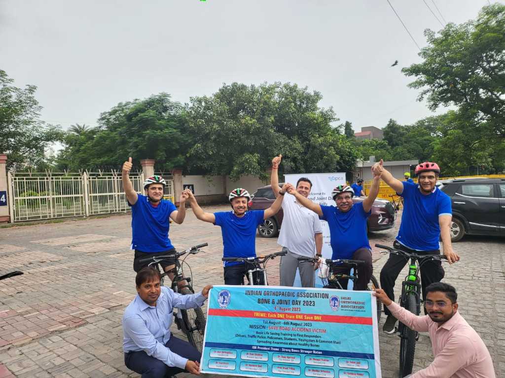 Cycling rally organised in association with Delhi Orthopedic Association on Bone & Joint Day at JLN stadium Delhi
